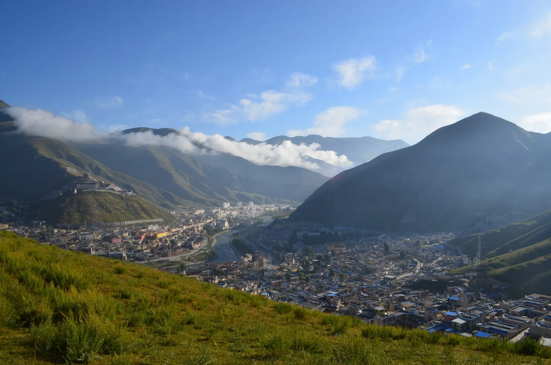 Mountainous city in Himalayas