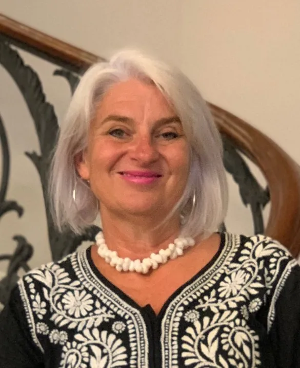 Image of author of Photography and Tibet Clare Harris